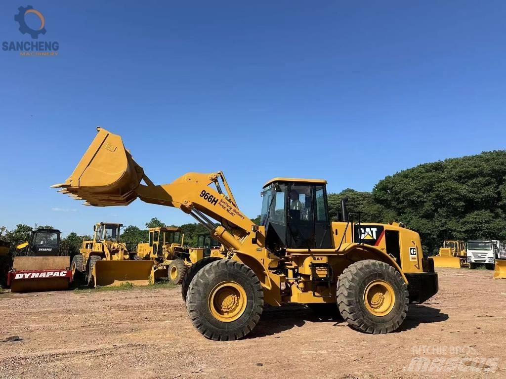 CAT 966 H Pale gommate