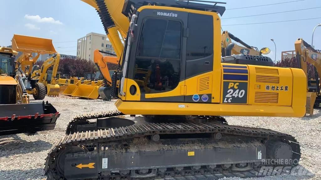 Komatsu PC 240 Escavatori cingolati