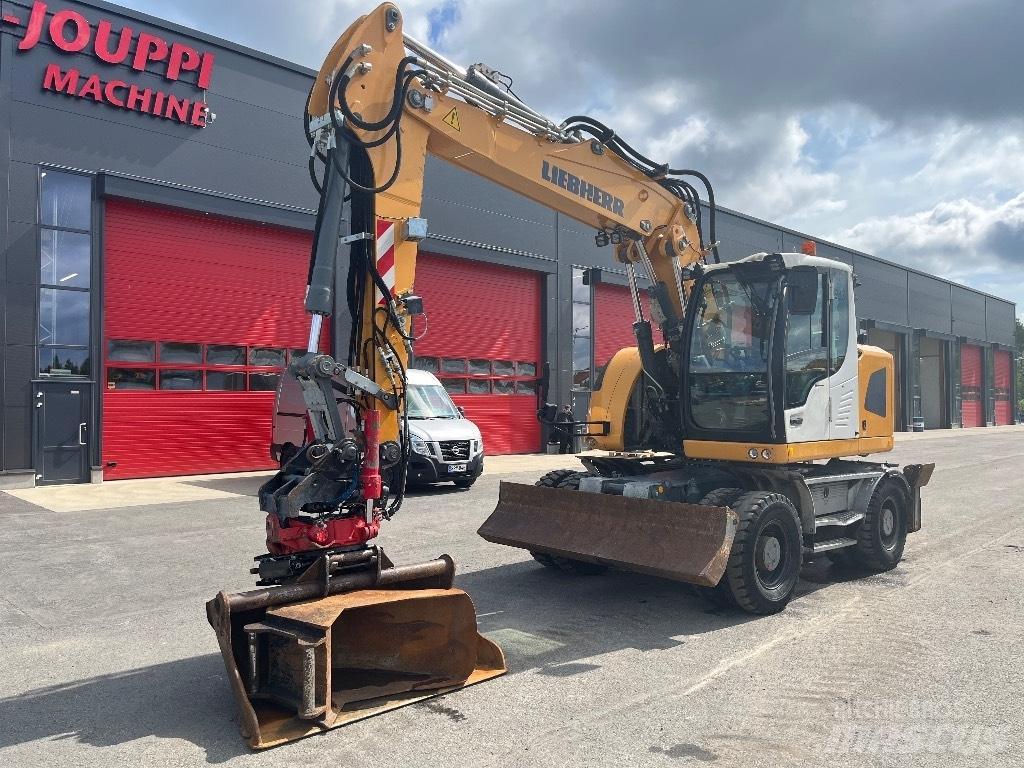 Liebherr A 918 Comp Escavatori gommati