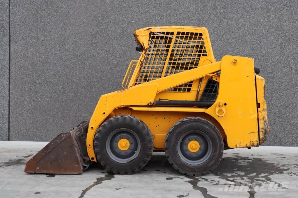 Bobcat S 130 Mini pale