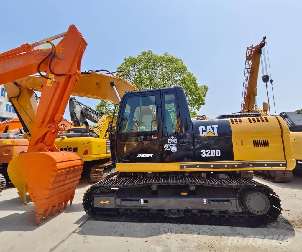 CAT 320 D Escavatori cingolati