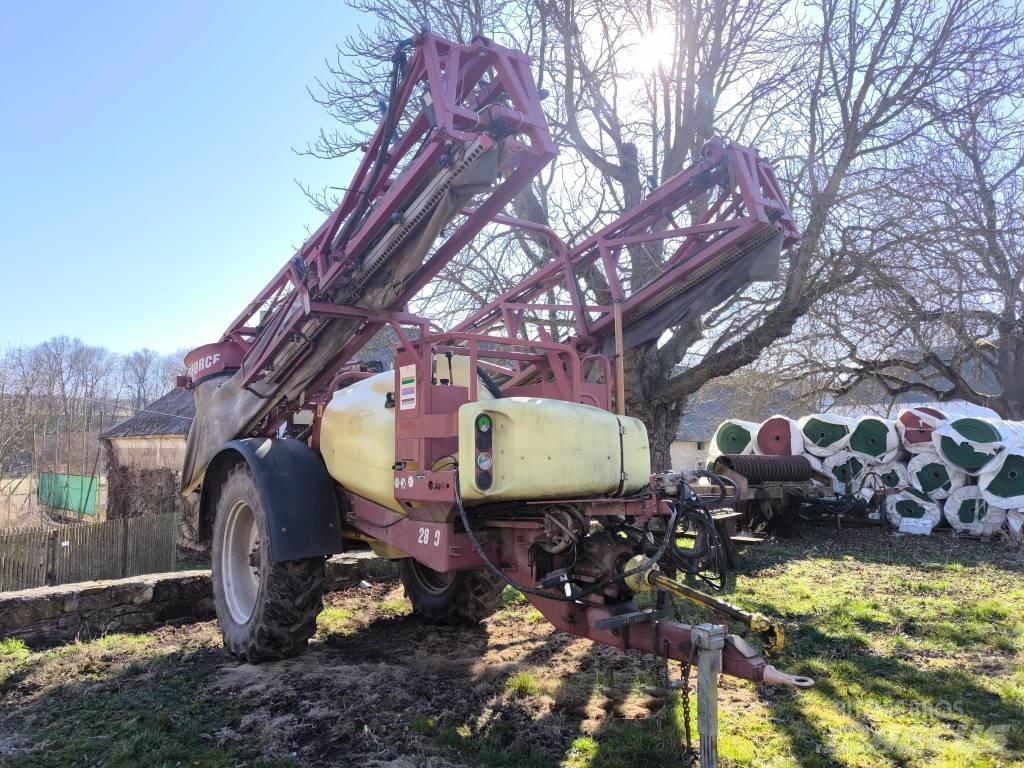 Hardi Commander 2800 Irroratrici trainate