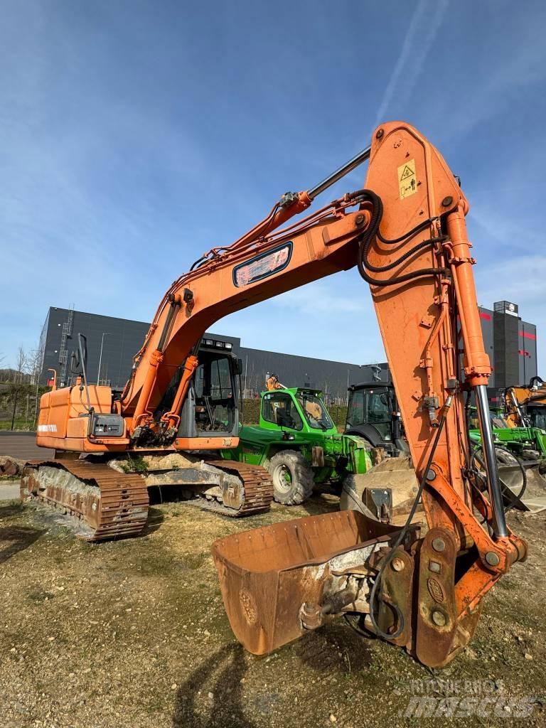 Doosan DX 180 LC Escavatori cingolati