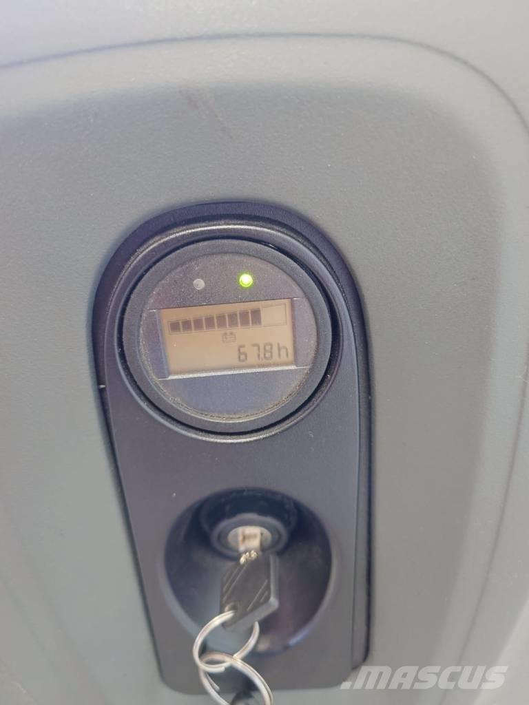 Linde L 12 Transpallet uomo a terra