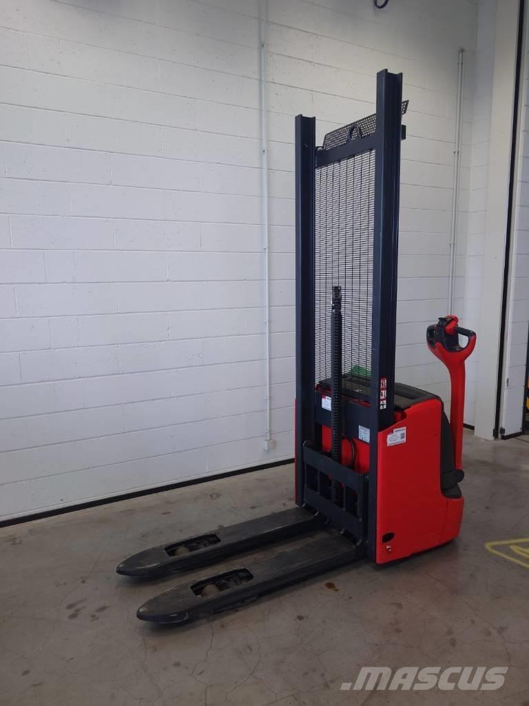 Linde L 12 Transpallet uomo a terra