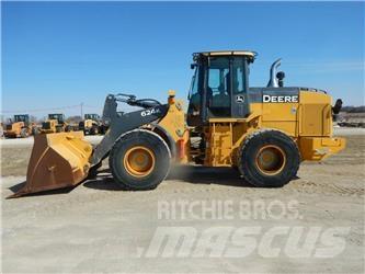 John Deere 624K Pale gommate