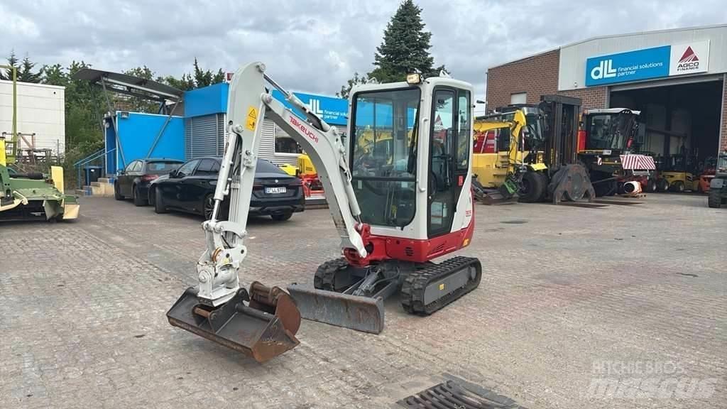 Takeuchi TB216 A Miniescavatori