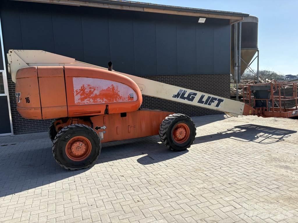 JLG 600s Piattaforme a braccio telescopico