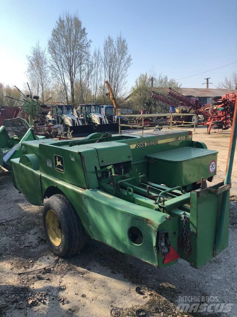 John Deere 459 Presse quadre