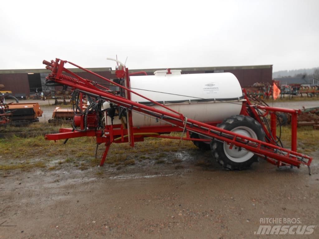 Lindus SPRUTA 2400L Irroratrici trainate