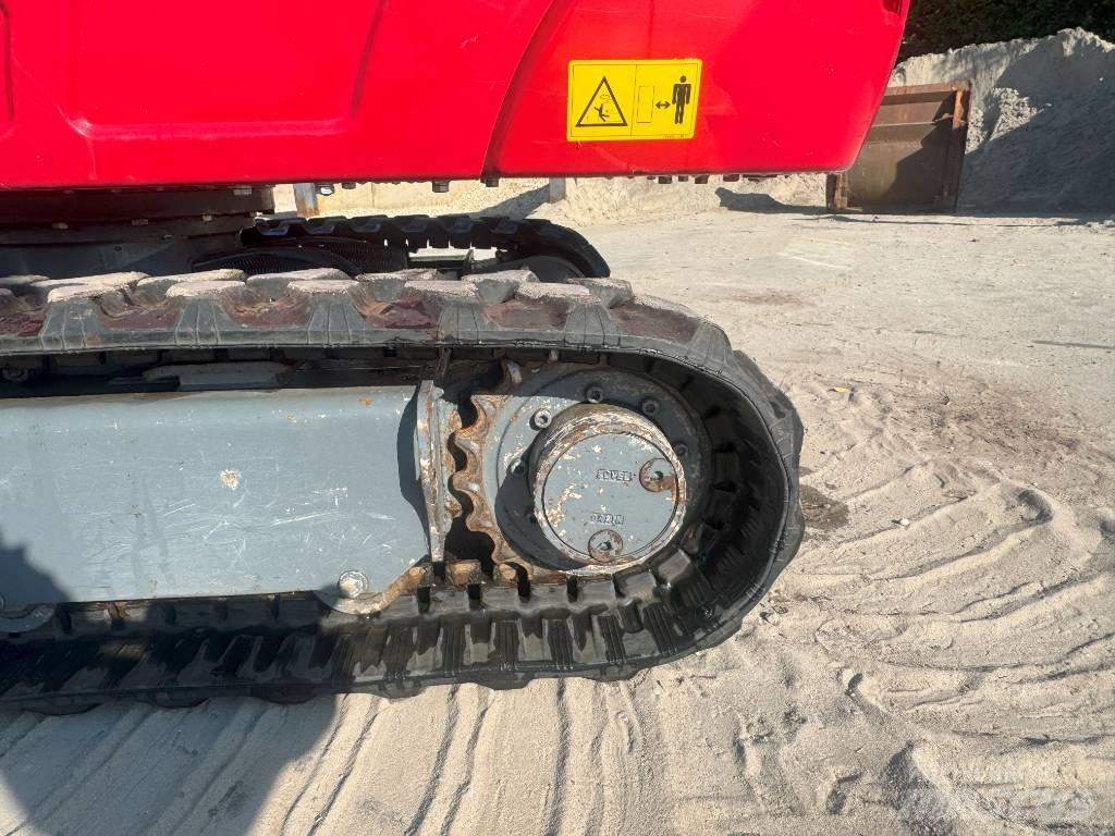 Takeuchi TB 216 Miniescavatori