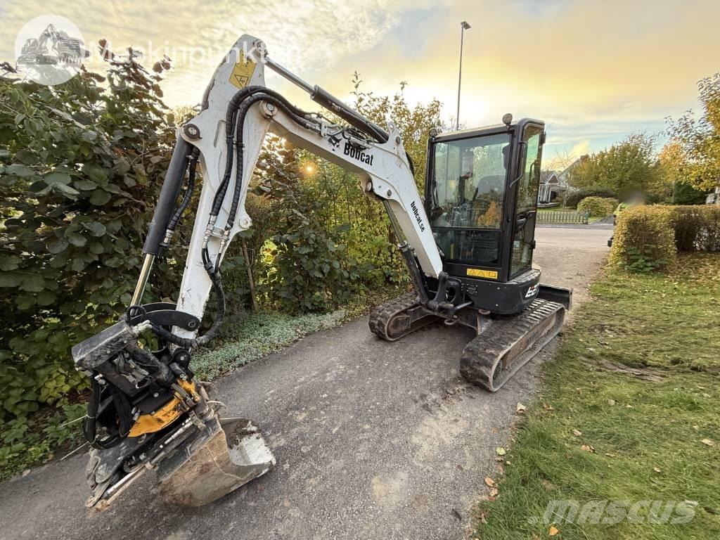 Bobcat E 27 + Släp Miniescavatori