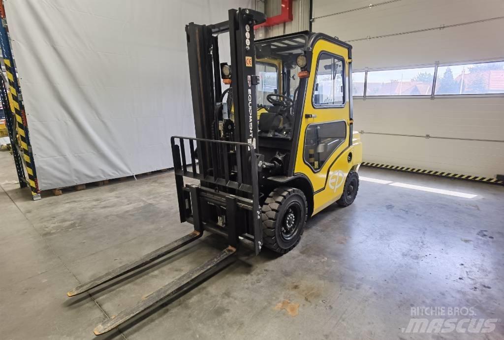 EP CPCD25T8 Carrelli elevatori diesel