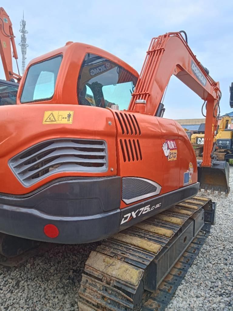 Doosan DX 75 Miniescavatori