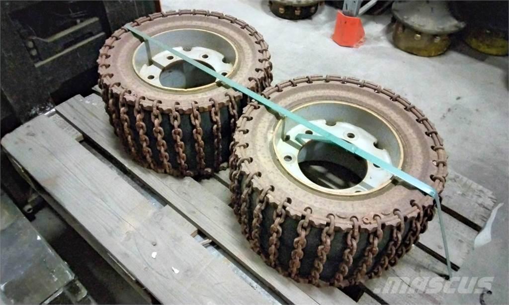 Valmet / Komatsu 360 Decespugliatrici e trinciatrici idrauliche
