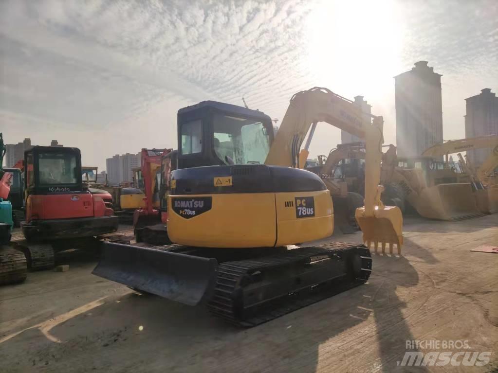 Komatsu pc78 Escavatori cingolati