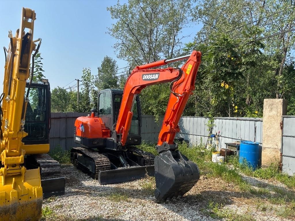 Doosan DH 60-7 Miniescavatori