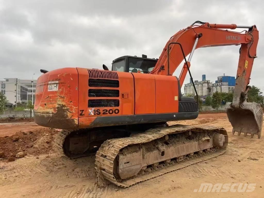 Hitachi ZX 200 Escavatori cingolati