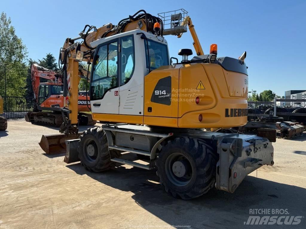 Liebherr A 914 Escavatori gommati