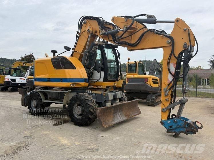 Liebherr A 914 Escavatori gommati
