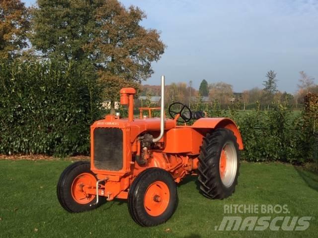 Allis-Chalmers U Trattori