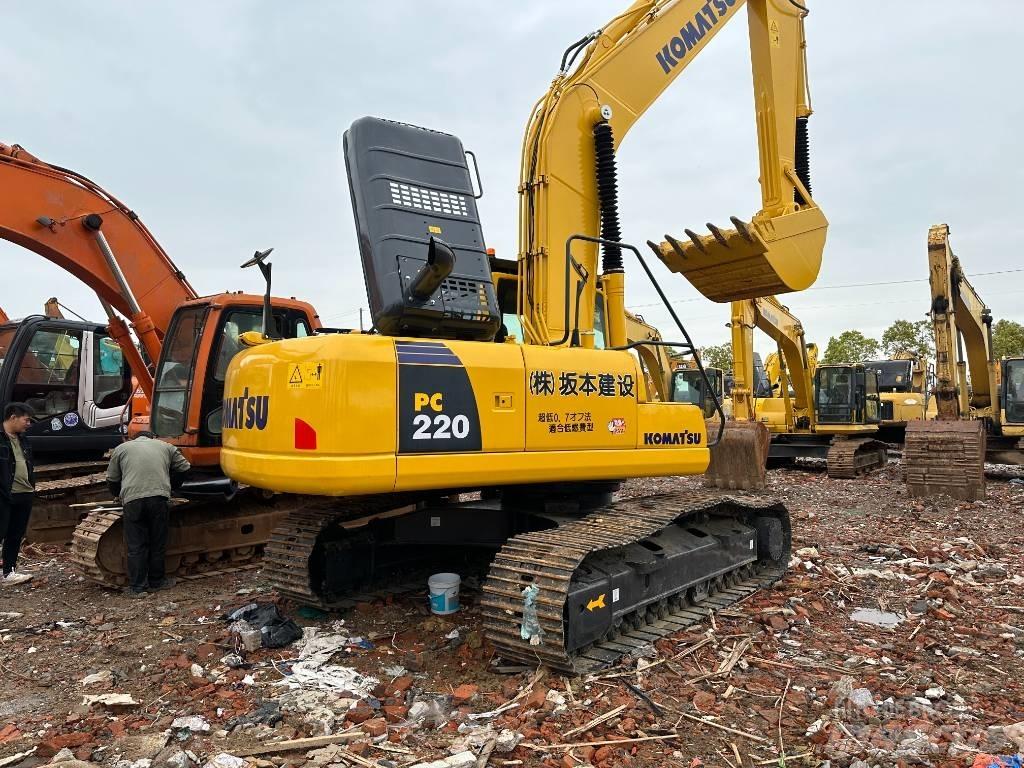 Komatsu PC 220-8M0 Escavatori cingolati