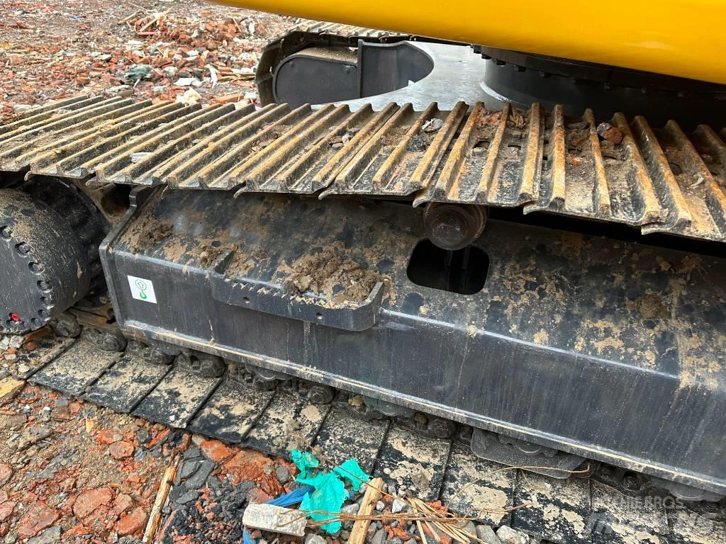 Komatsu PC 220-8M0 Escavatori cingolati