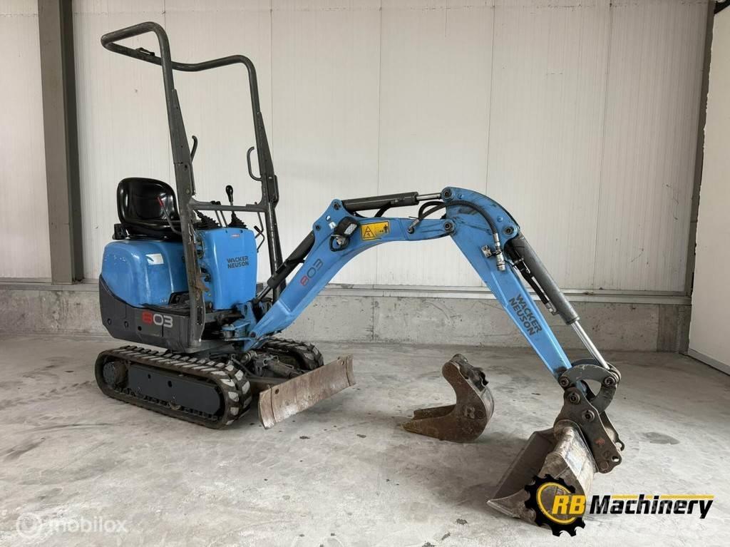 Wacker Neuson 803 Miniescavatori
