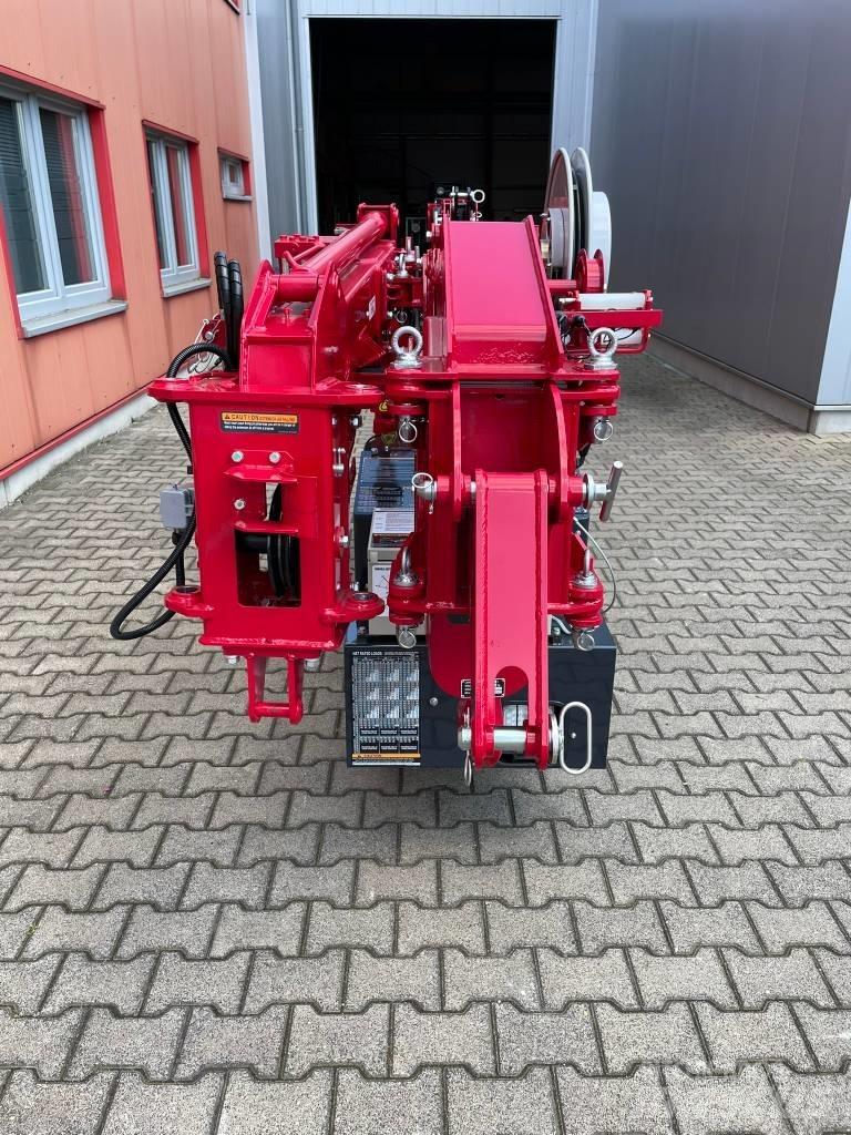 Unic URW-295-2 Mini gru