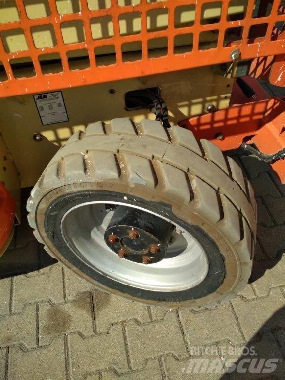 JLG M 4069 Piattaforme a pantografo