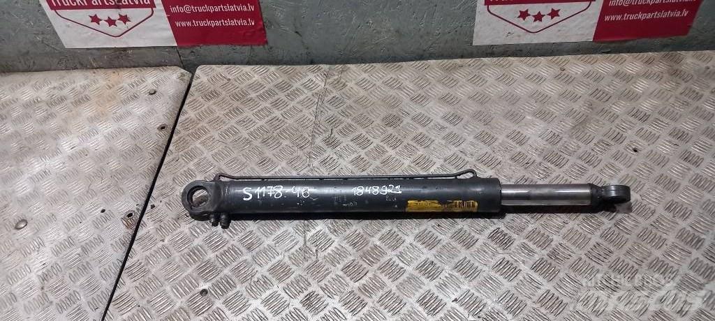 Scania R 440.    1848921 Componenti idrauliche