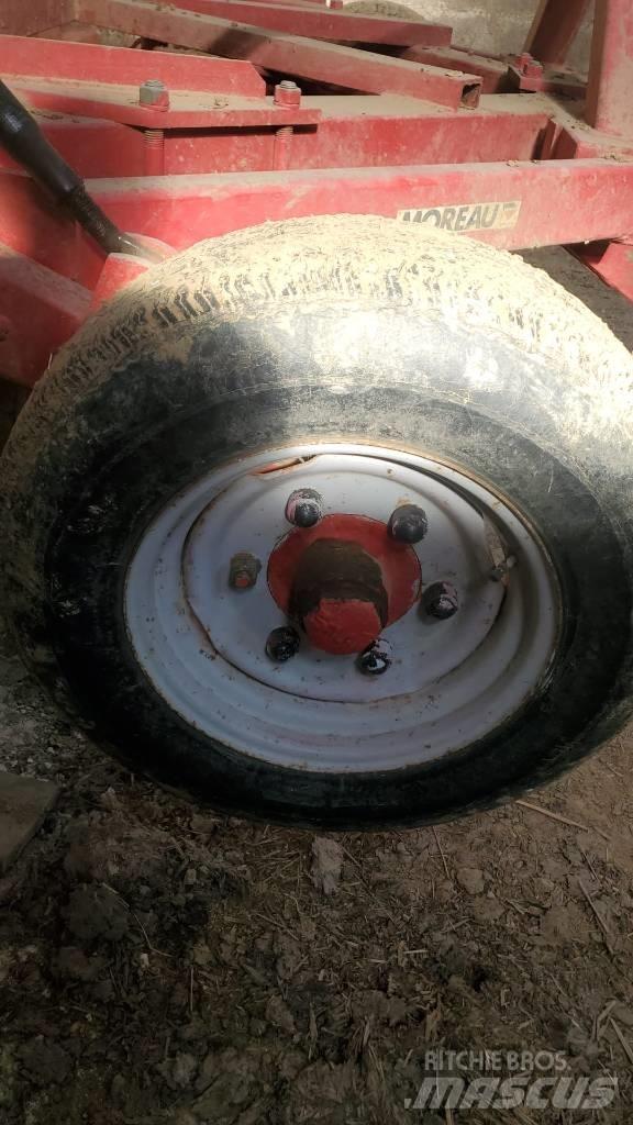 Moreau 3 DENTS Coltivatori a filari