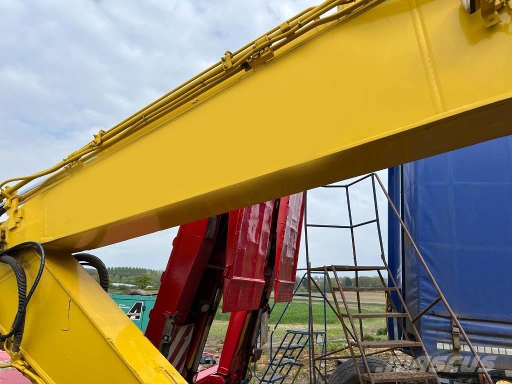 Komatsu PC 228 USLC Escavatori cingolati