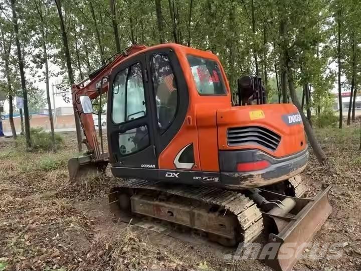 Doosan DX 75 Escavatori cingolati