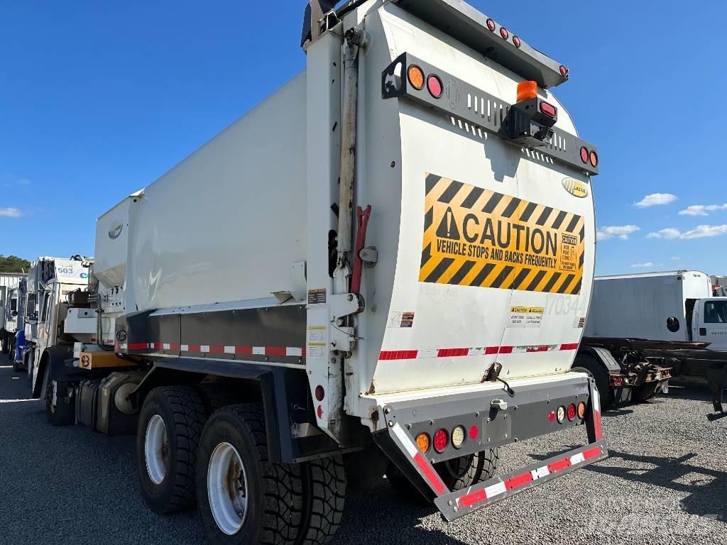 Mack LEU613 Camion dei rifiuti