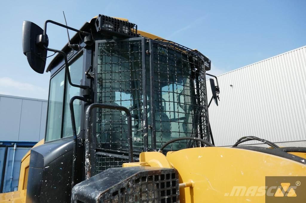 CAT Cab guards Cabine e interni