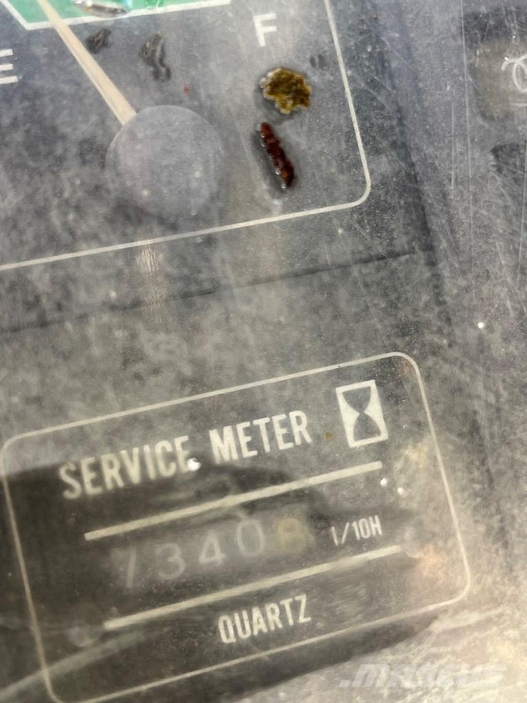 Hitachi EX 200-1 Escavatori cingolati