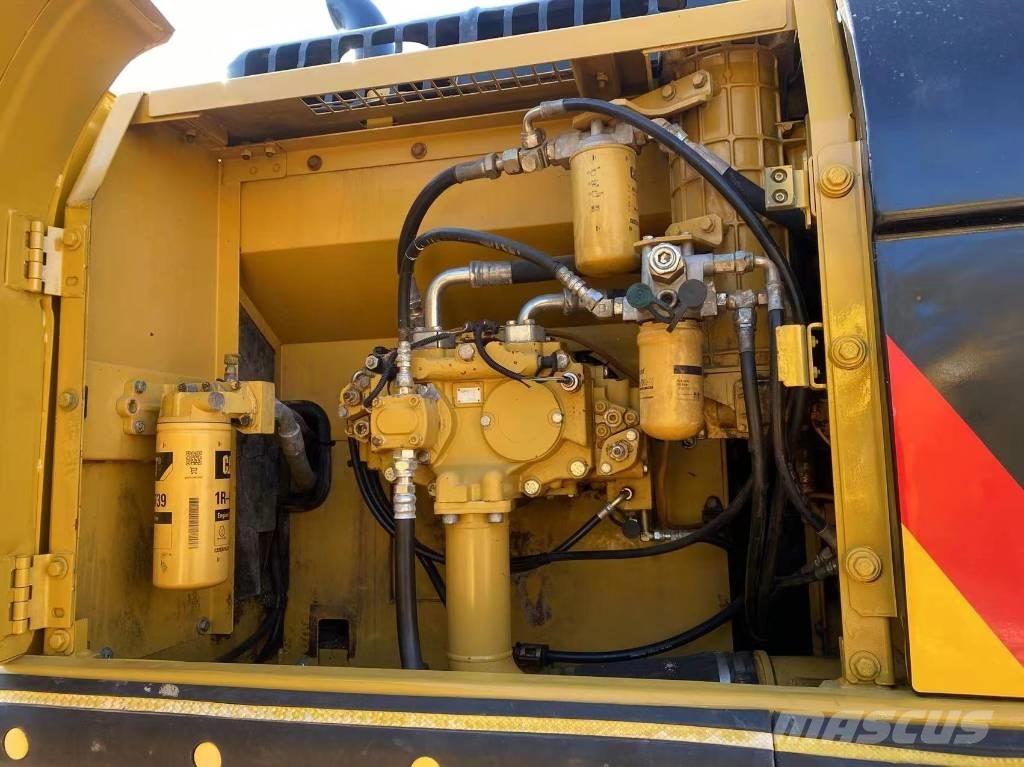 CAT 325 D Escavatori cingolati