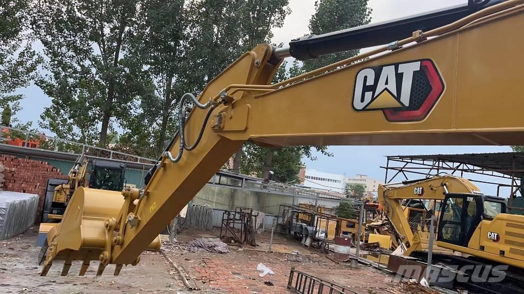 CAT 2021 CAT 323Gx Escavatori gommati