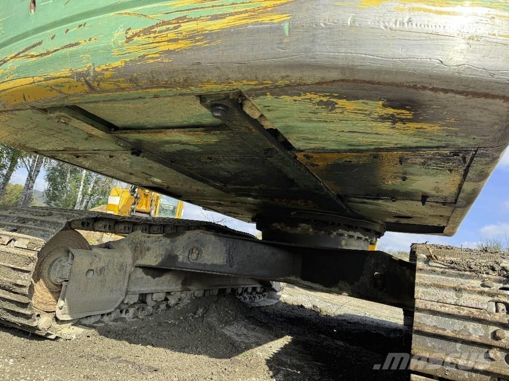Komatsu PC 240 NLC-8 Escavatori cingolati
