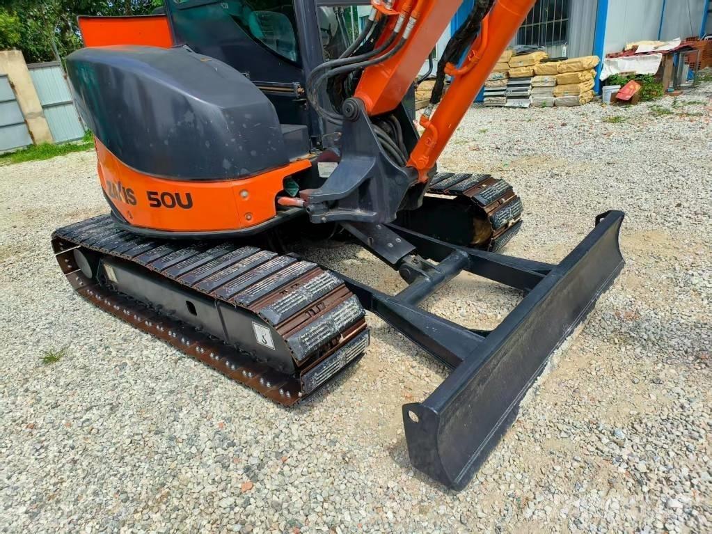 Hitachi ZX 50 U Miniescavatori
