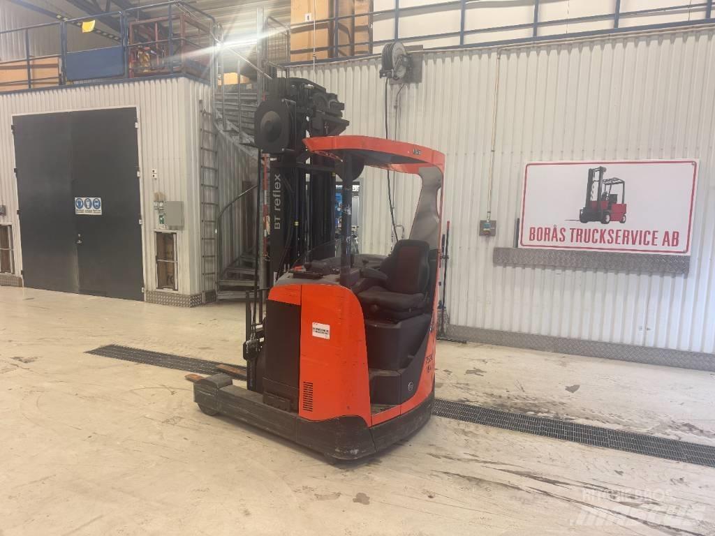 BT Toyota RRE 160 Carrello retrattile