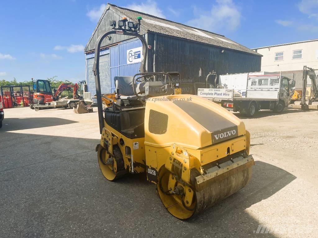 Volvo DD 25 B Rulli a doppio tamburo
