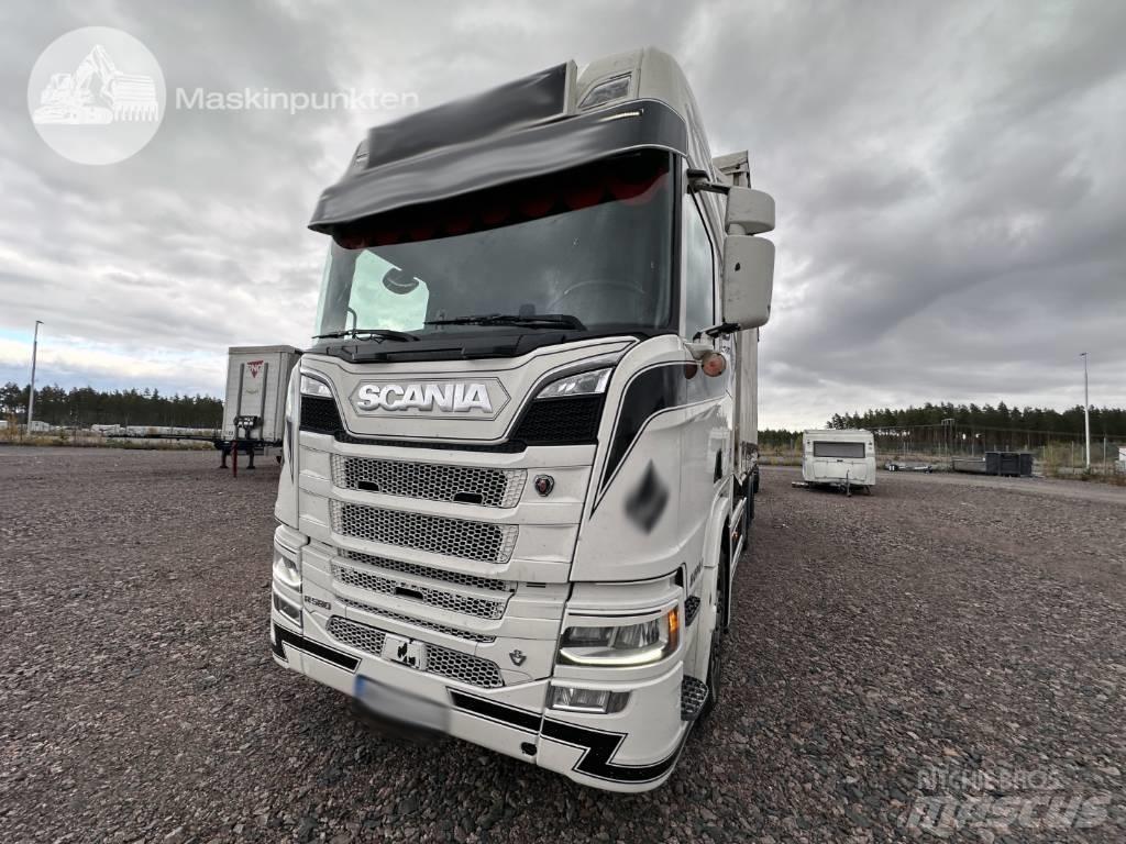 Scania R 580 Camion portacontainer
