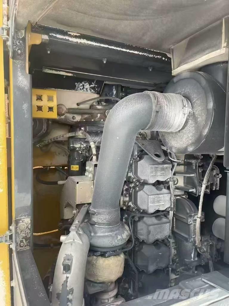 Komatsu pc850 Escavatori cingolati