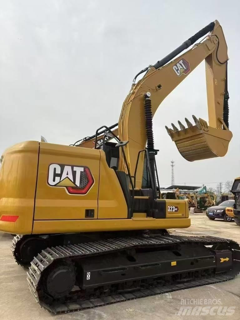 CAT 323GC Escavatori cingolati