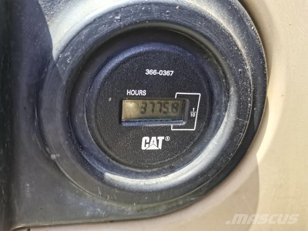 CAT 320 C L Escavatori cingolati