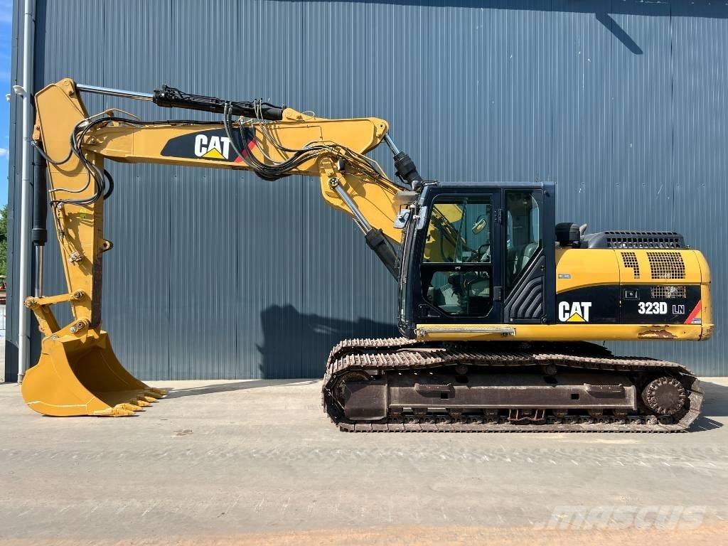 CAT 323D LN VA Escavatori cingolati