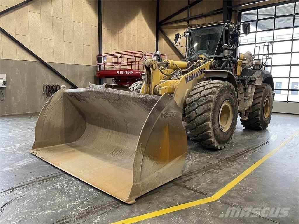 Komatsu WA475-10EO Pale gommate