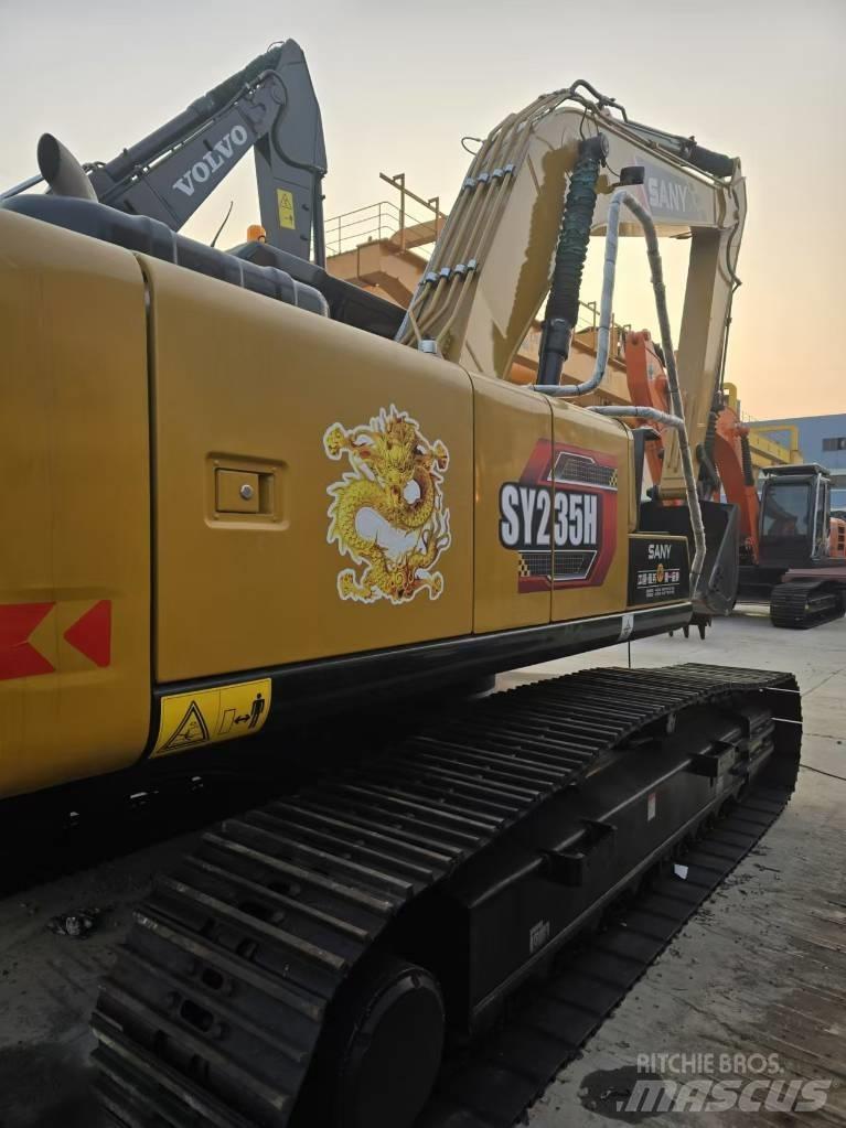 Sany SY 235 C Escavatori cingolati